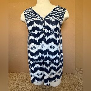 Serengeti Geometric Patterned Button Down Tank Top